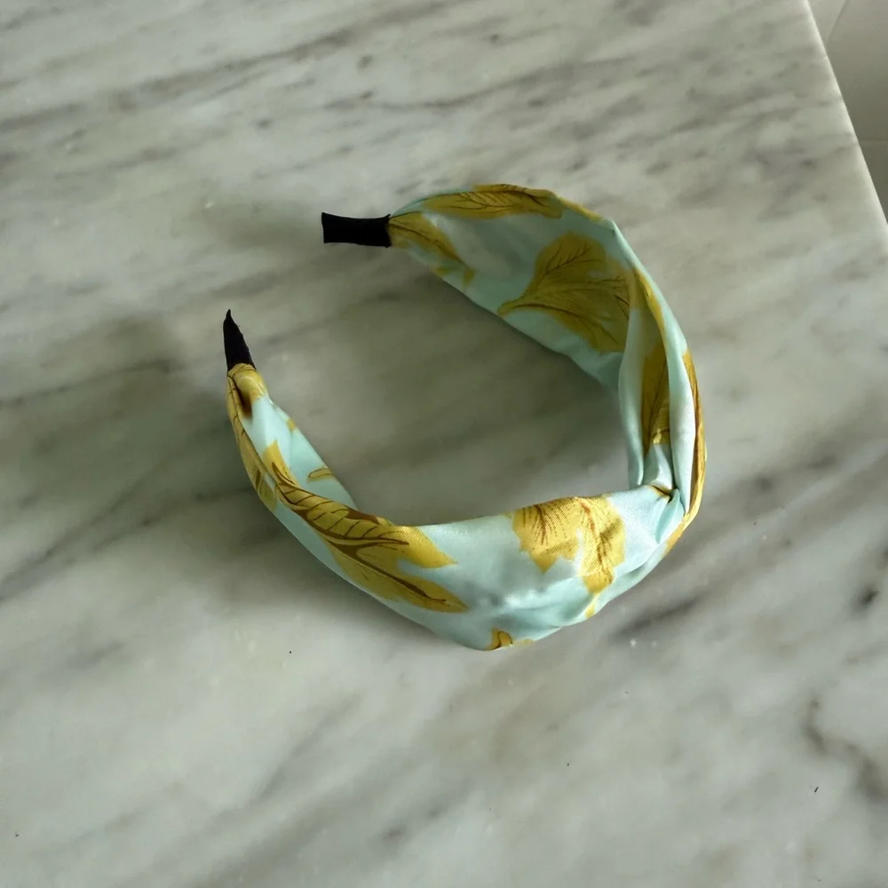 Anthropologie wide twist